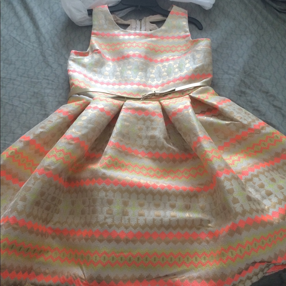 Girls size 14 Geometric Gold and Peach Dress