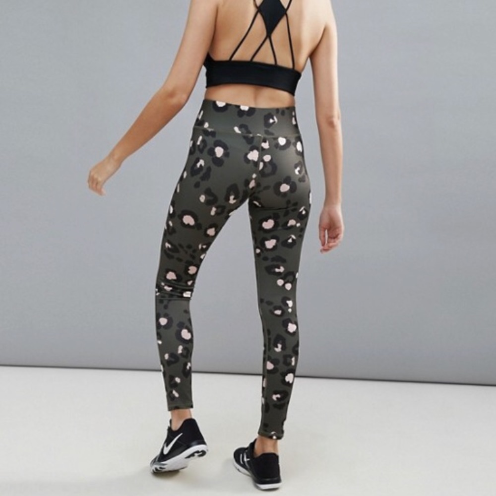Leggings set MINKPINK NEW - Picture 4 of 4