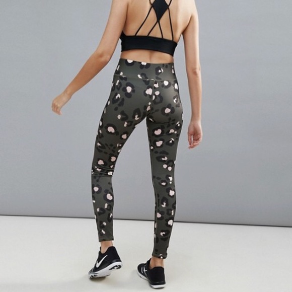 Leggings set MINKPINK NEW - Picture 4 of 4