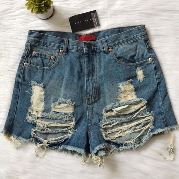 signature 8 Pants - NWT Signature 8 Distressed Shorts
