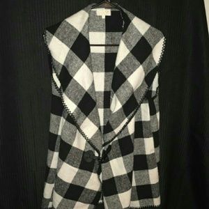 NWOT Oversize sleeveless sweater by MudPie