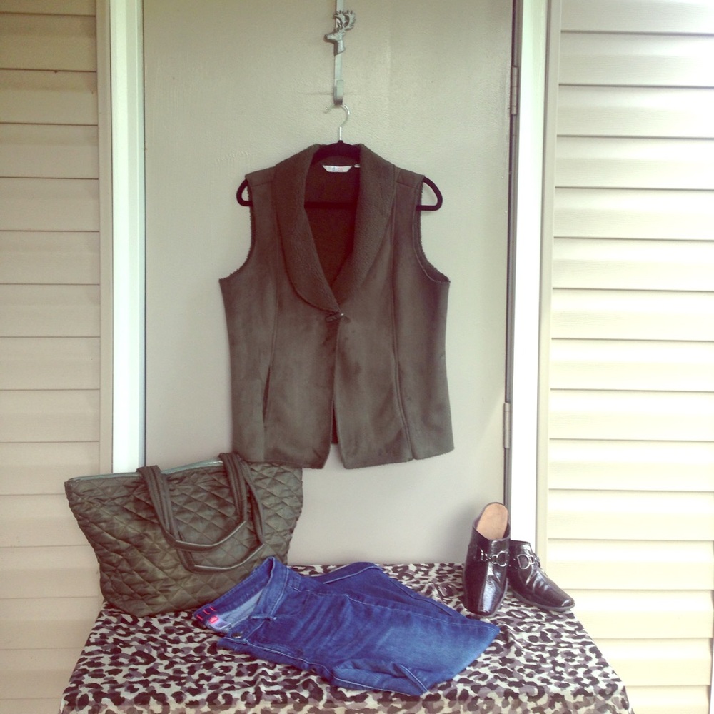 Denim & Co Faux Suede Vest