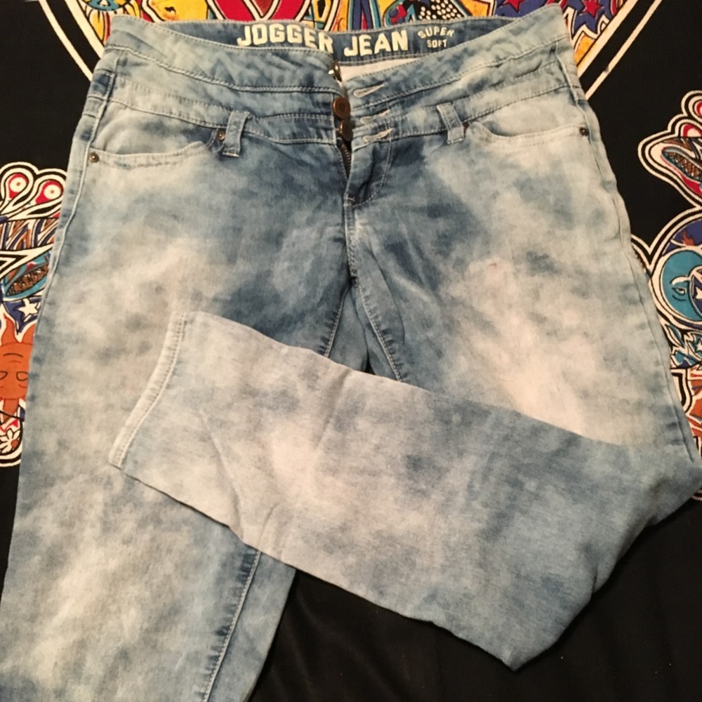 Tie dye high wasted jeans size 7/8