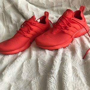 Authentic Nike Prestos Worn Once!
