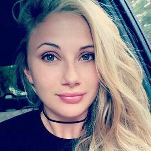 Meet your Posher, Scarlett