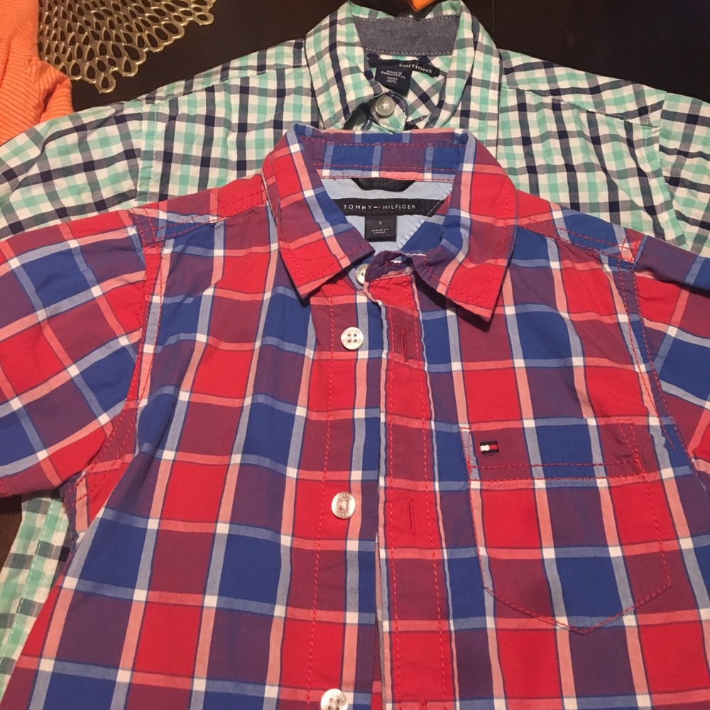2 plaid button ups!