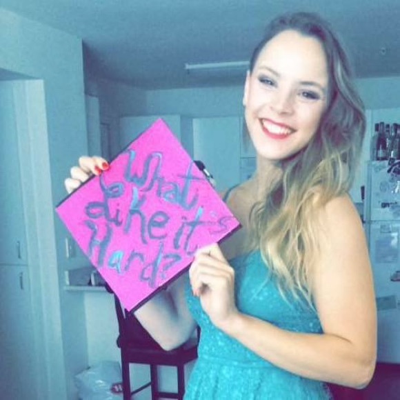 Meet the Posher - Picture 2 of 7