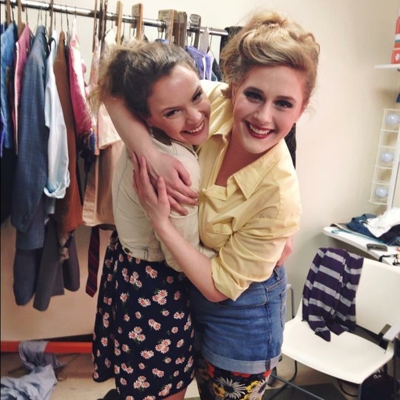 Meet the Posher - Picture 4 of 7