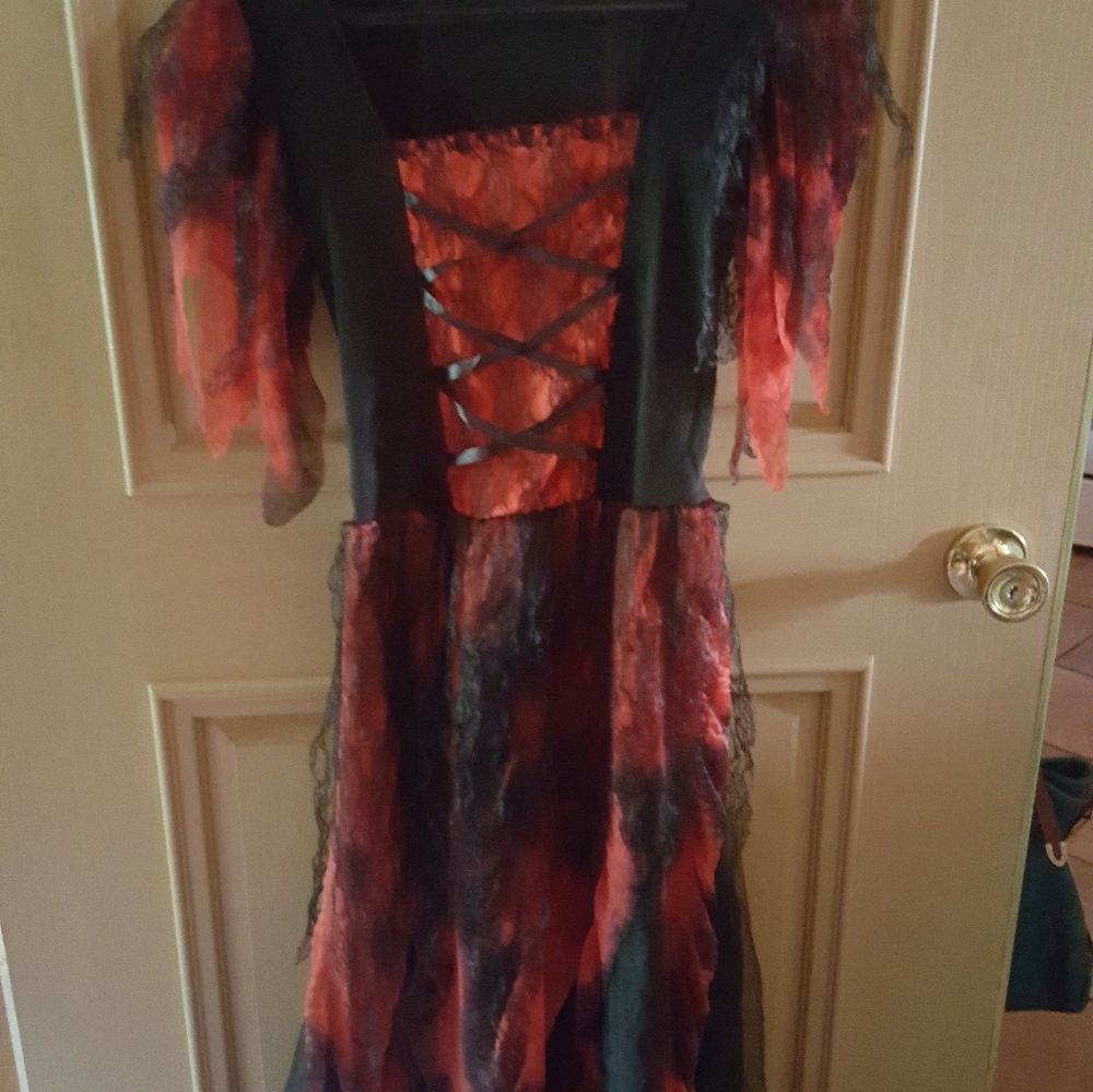 Costume