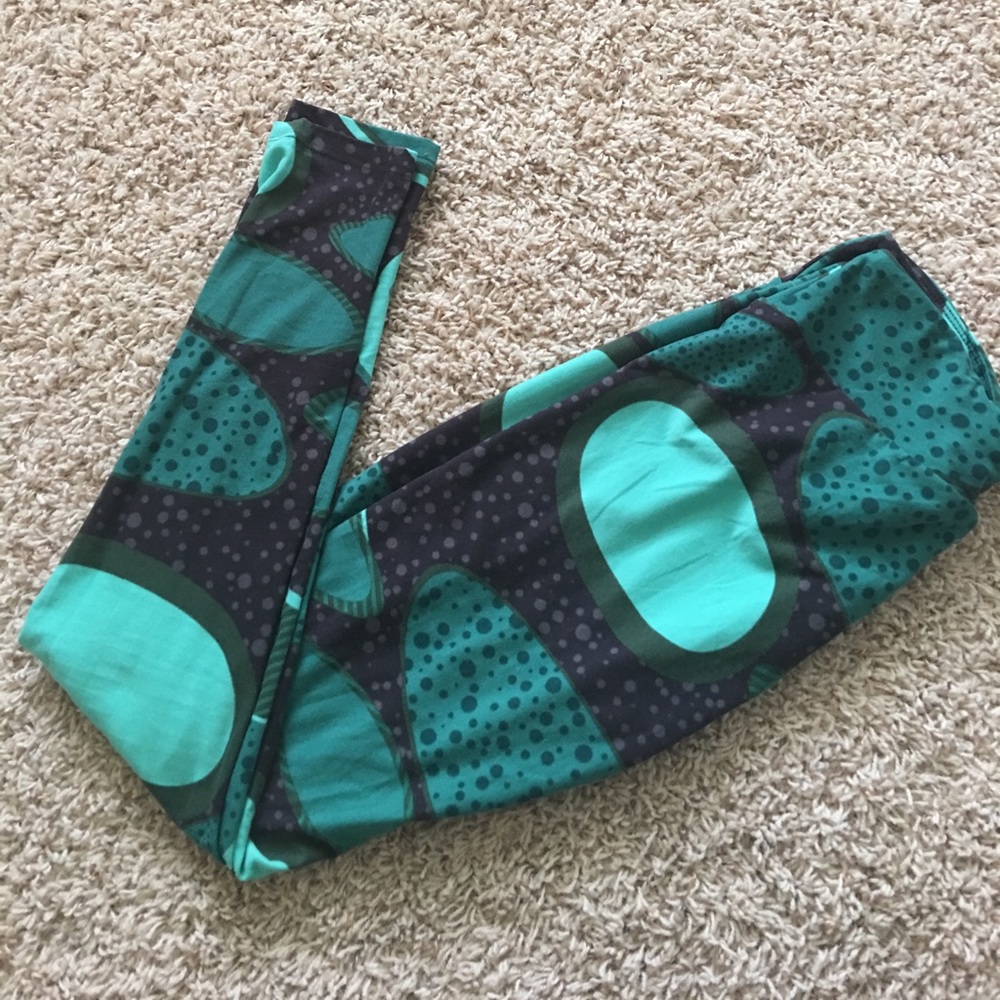 Green and Purple Lularoe OS