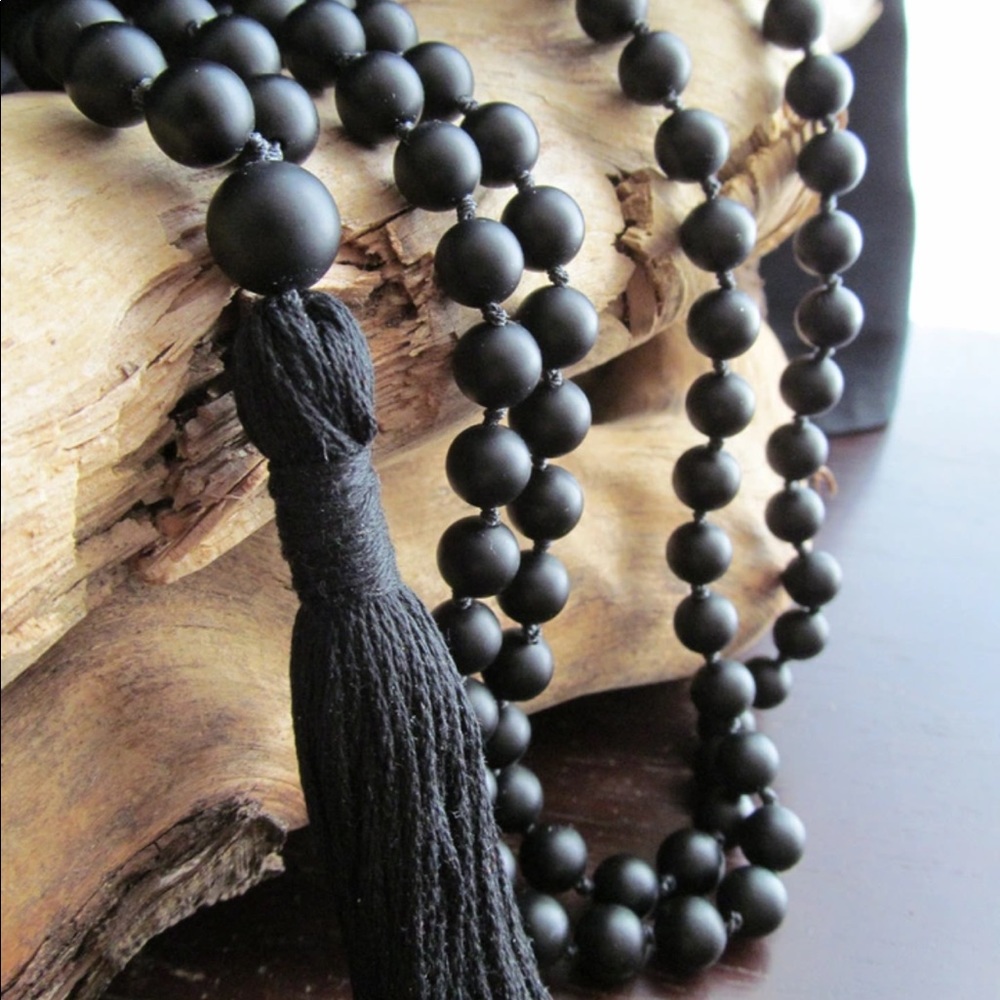 ⭐️NEW⭐️ Matte Black Onyx Mala Necklace 📿