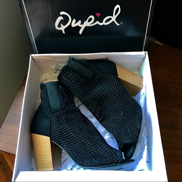 Quipid Thick Heels - Picture 2 of 3