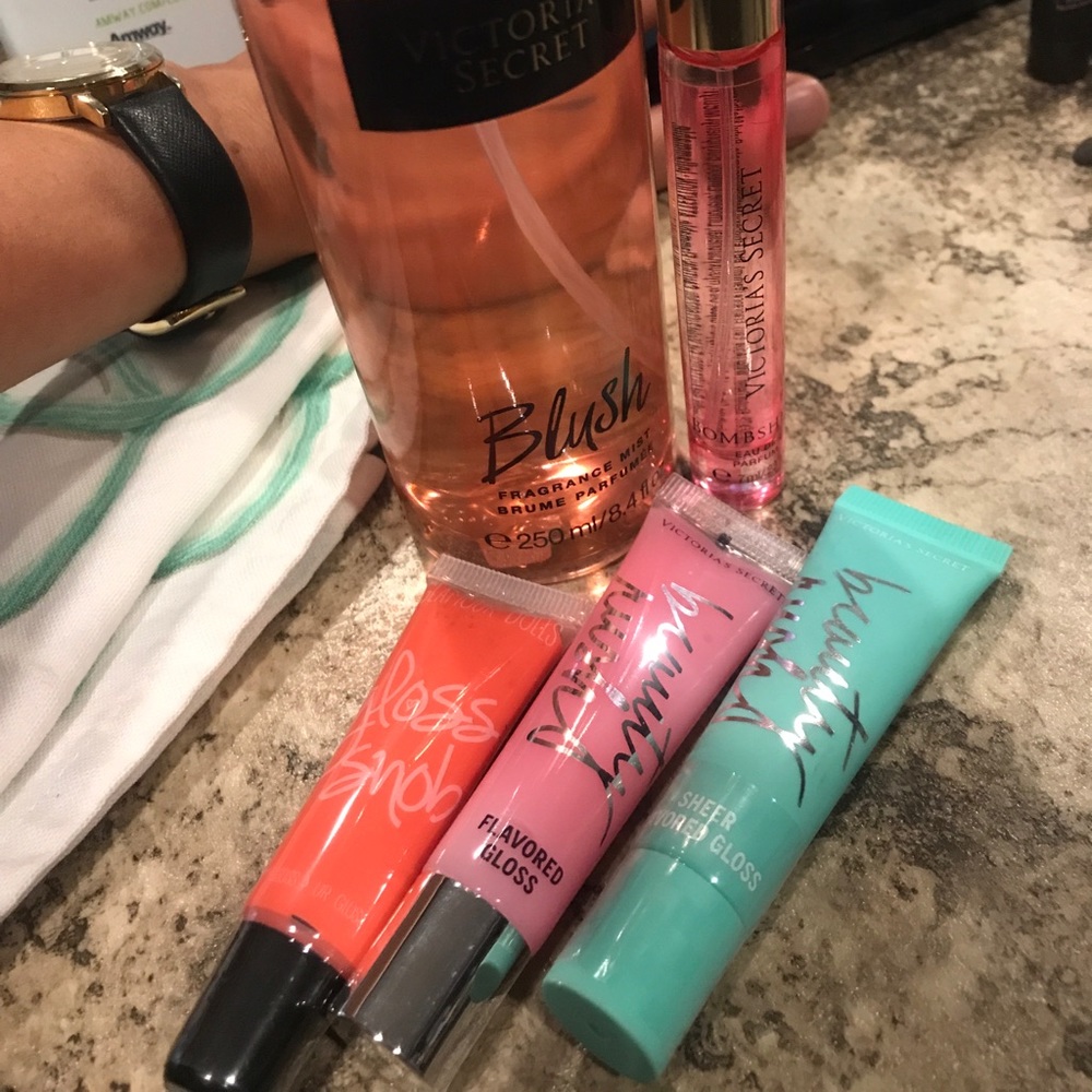Victoria's Secret blush bombshell plus lipgloss