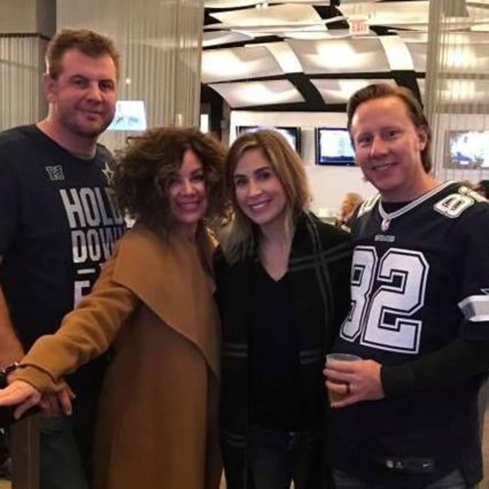 Meet your Posher, Caroline