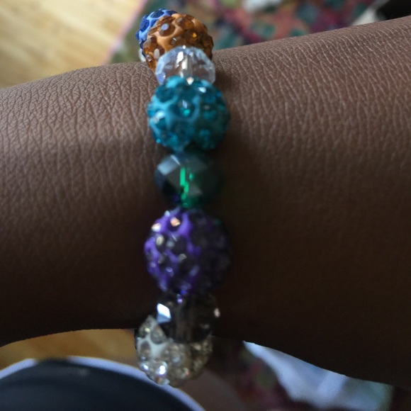 Stretch multicolored beaded bracelet! - Picture 4 of 6