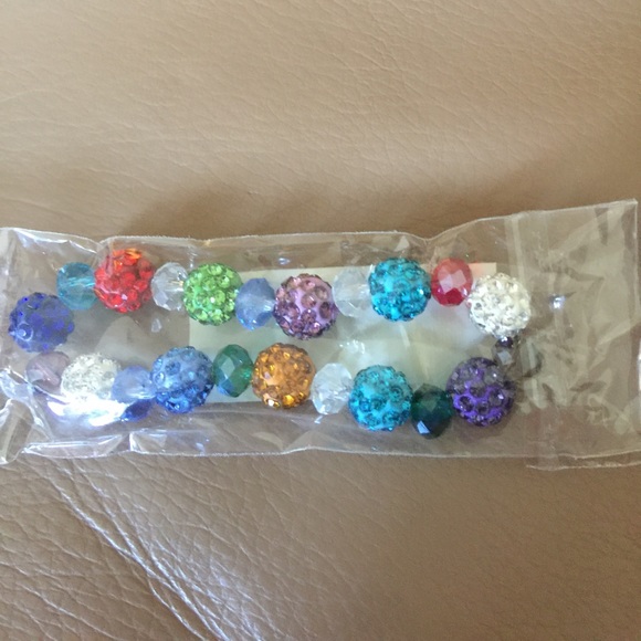 Stretch multicolored beaded bracelet! - Picture 6 of 6