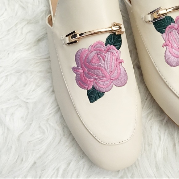 Floral Cream Slip Ons "Pika" by Catherine Malandri - Picture 3 of 4