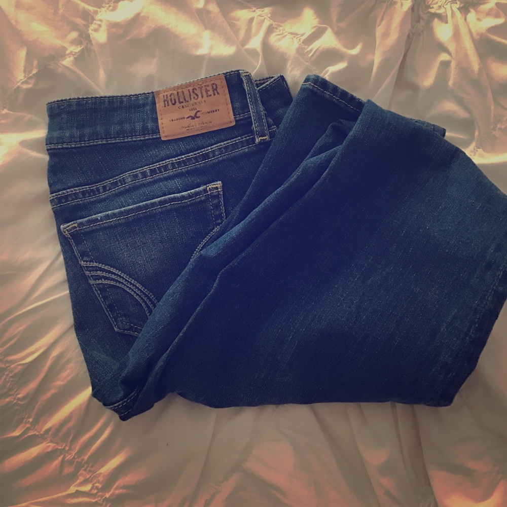 Hollister Super Skinny Jeans