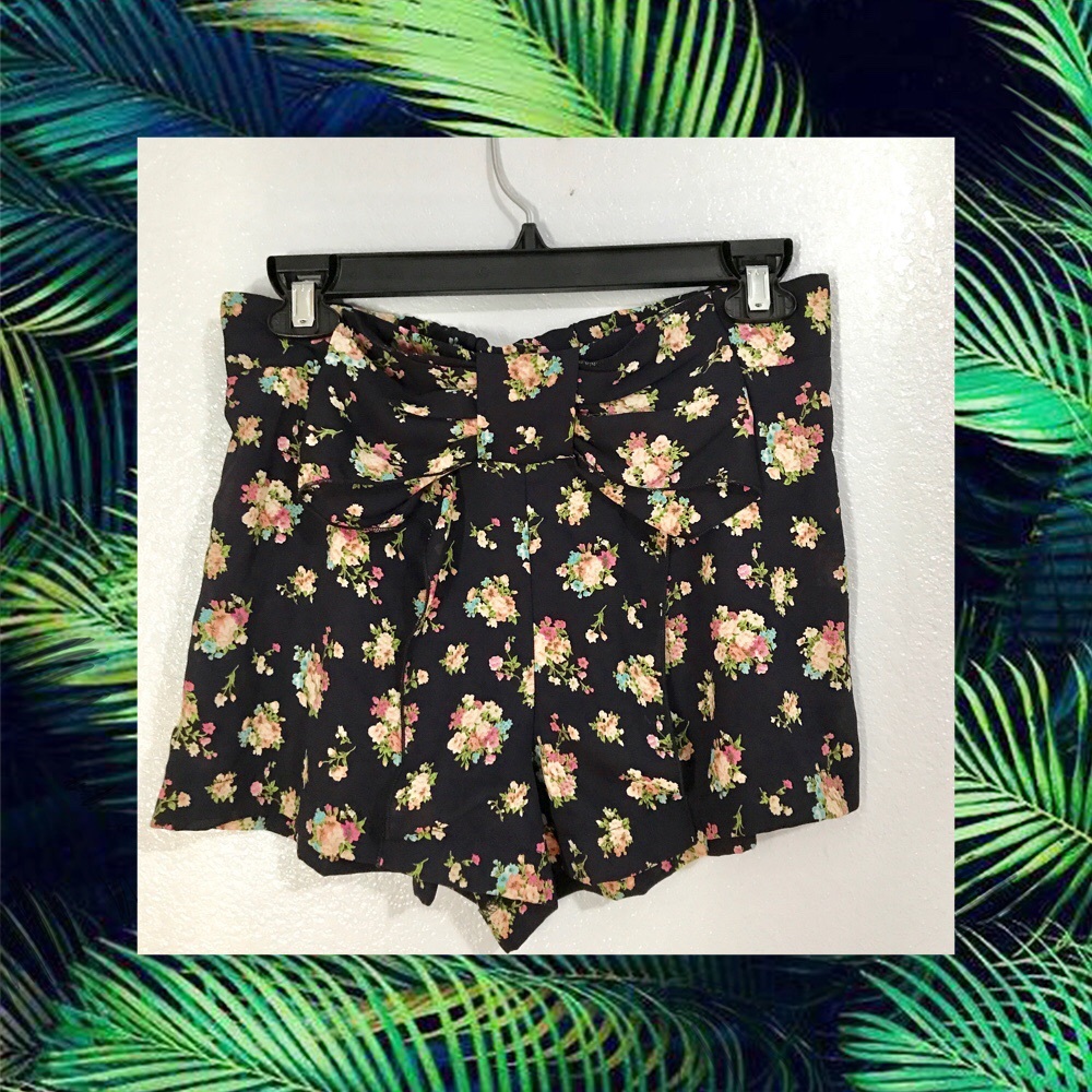 "🎀Foreign Exchange" large bowl summer short