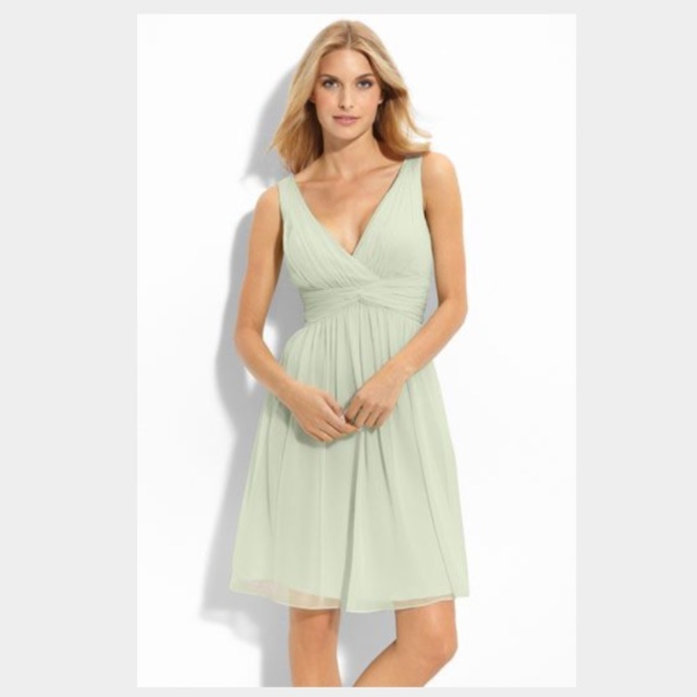 DONATING Donna Morgan Chiffon Dress