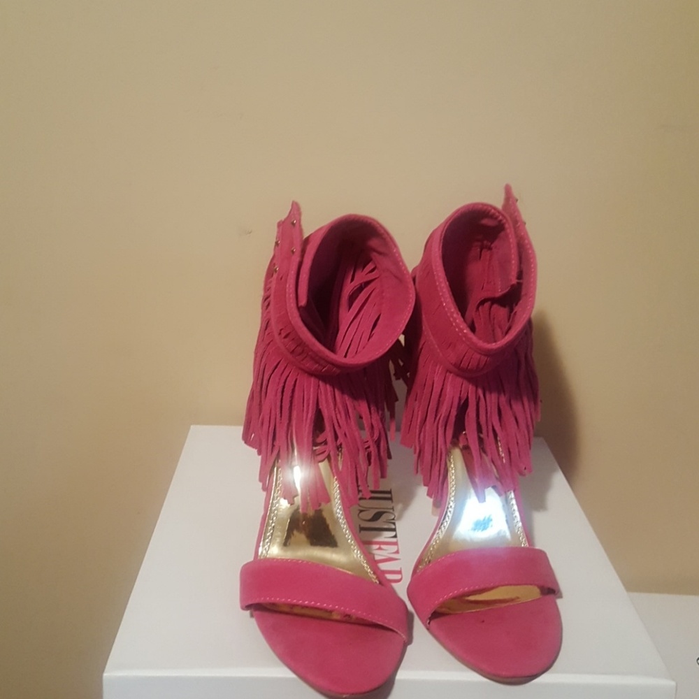 Fuchsia heels