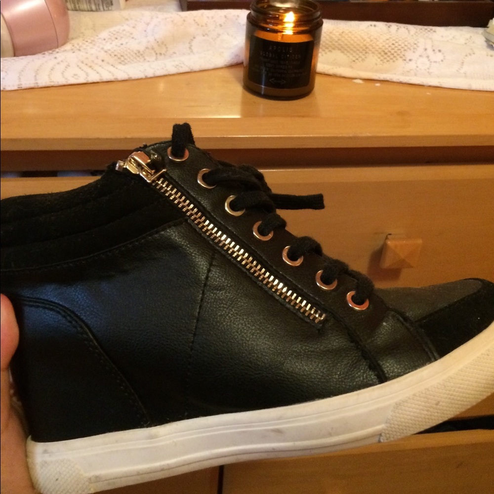 Aldo Black High Top Wedge Faux Leather shoes