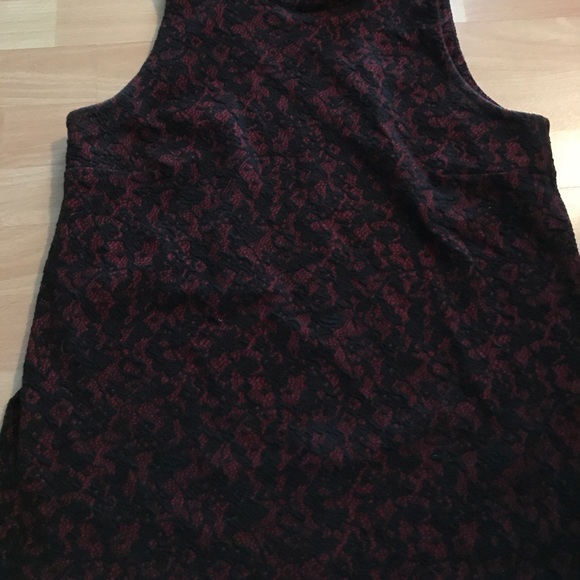 Michael Kors Burgundy Brocade Top - Picture 2 of 3