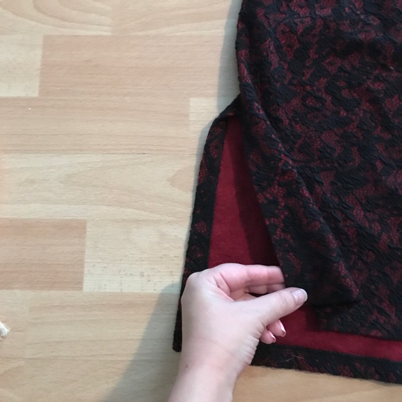 Michael Kors Burgundy Brocade Top - Picture 3 of 3