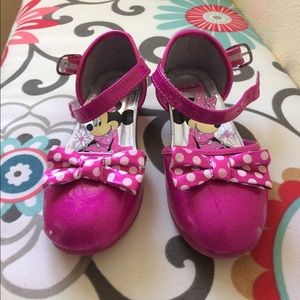 Minnie Mouse toddler shoes