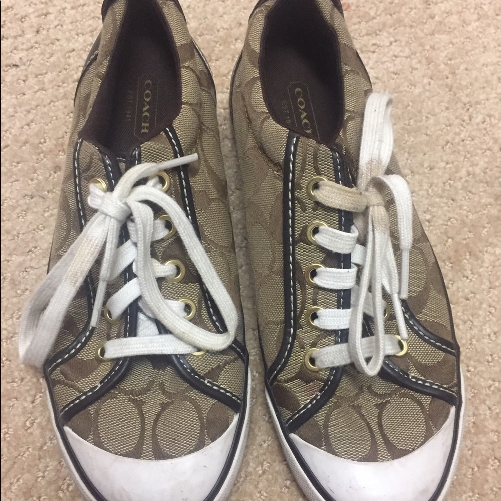 Coach shoes beige and brown