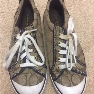 Coach shoes beige and brown