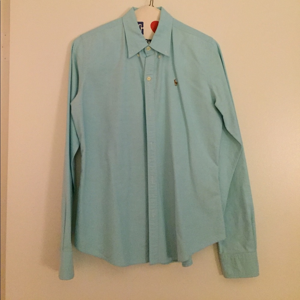 Ralph Lauren Woman's shirt. Excellent condition.