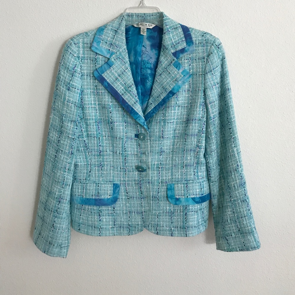 VINTAGE Austin Reed turquoise blazer in size 10