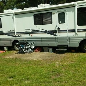 Meet your Posher, Cherise