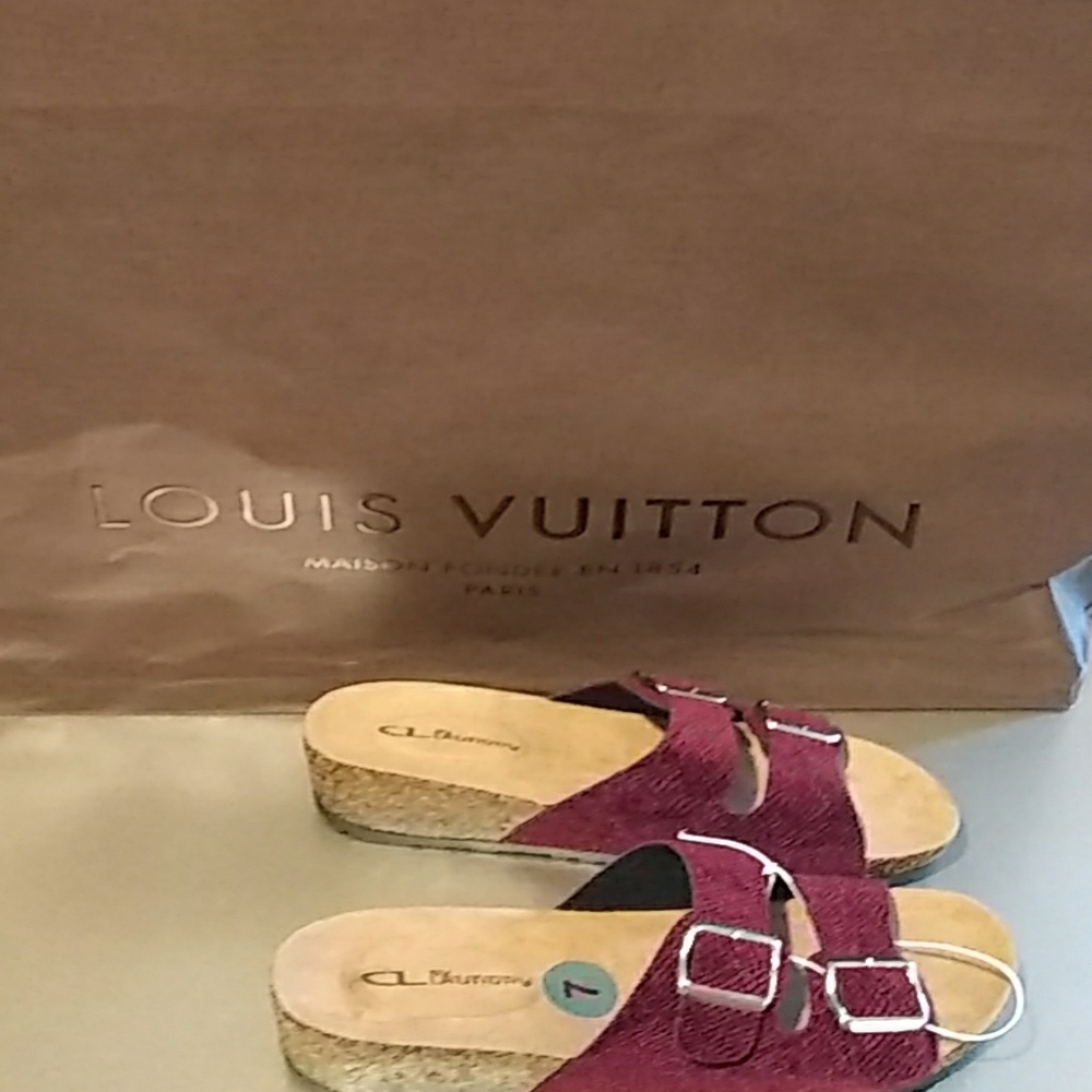 Slides - Picture 2 of 3