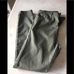 Forever 21 high waist jean-washed but never worn