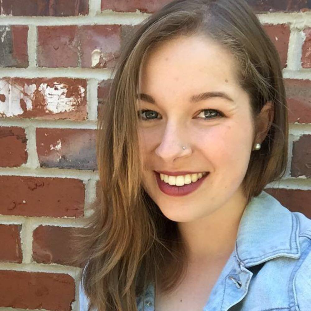 Meet your Posher, Alycia