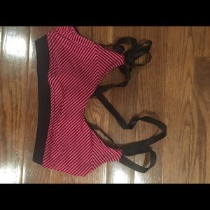 sports bra