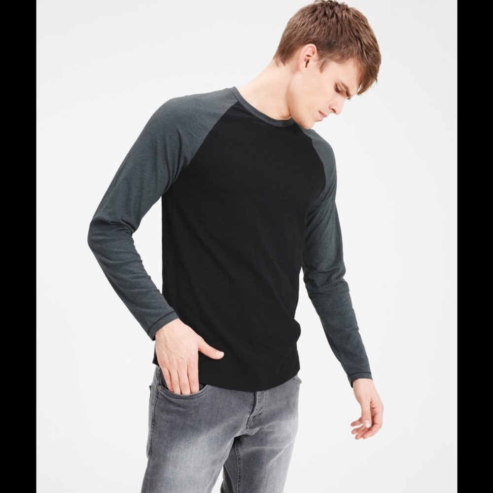 Oakley men's long sleeve t-shirt