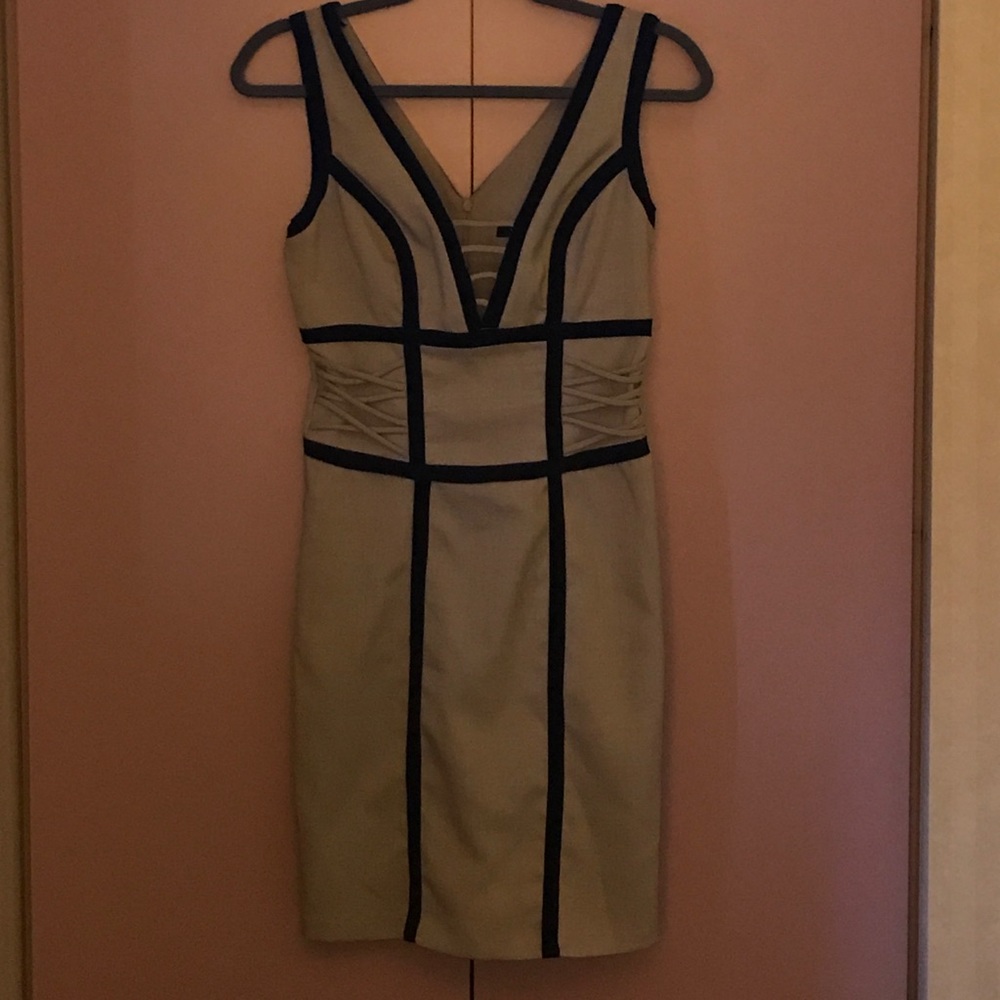 XOXO cute beige dress very good condition !