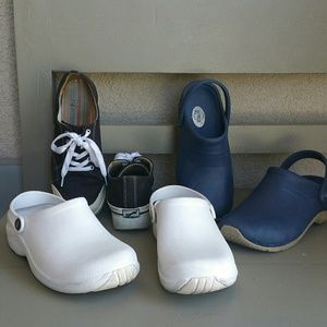 FINAL SALE ! Vegetarian Nursing Shoes  sz  7-7.5