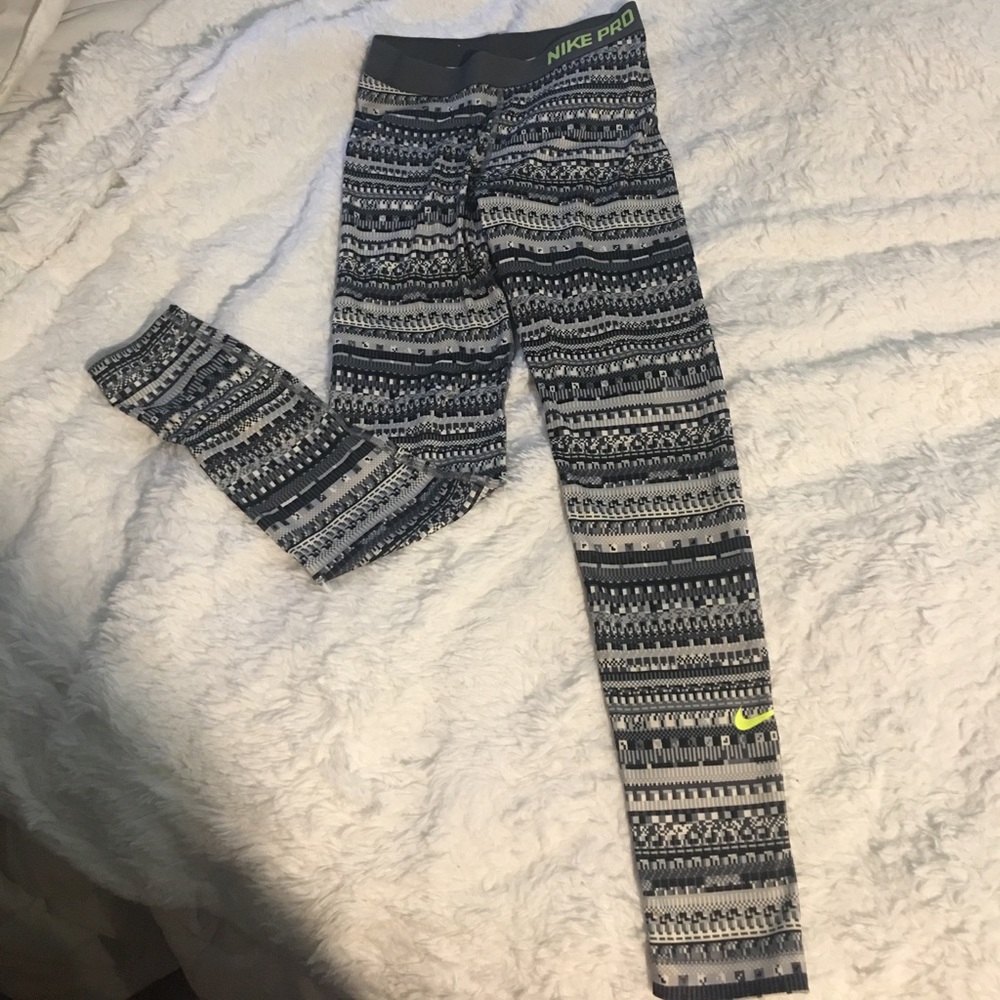 Brand new Tribal Nike Dri-Fit Pro