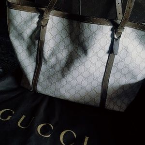 Gucci Supreme Tote