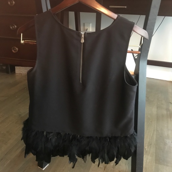 BLACK TOP WITH SMALL BEADING AND FEATHERED TOP - Picture 2 of 4