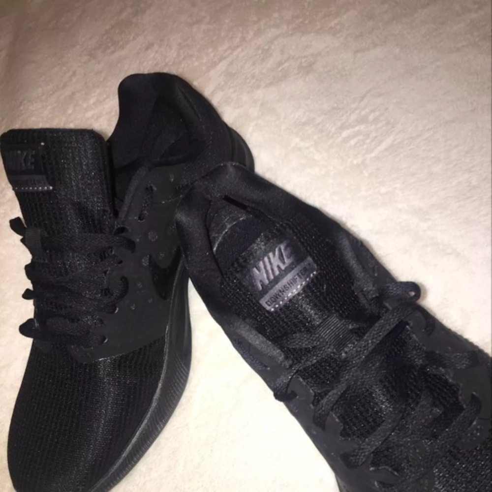 Nike Downshifter 7s. Black