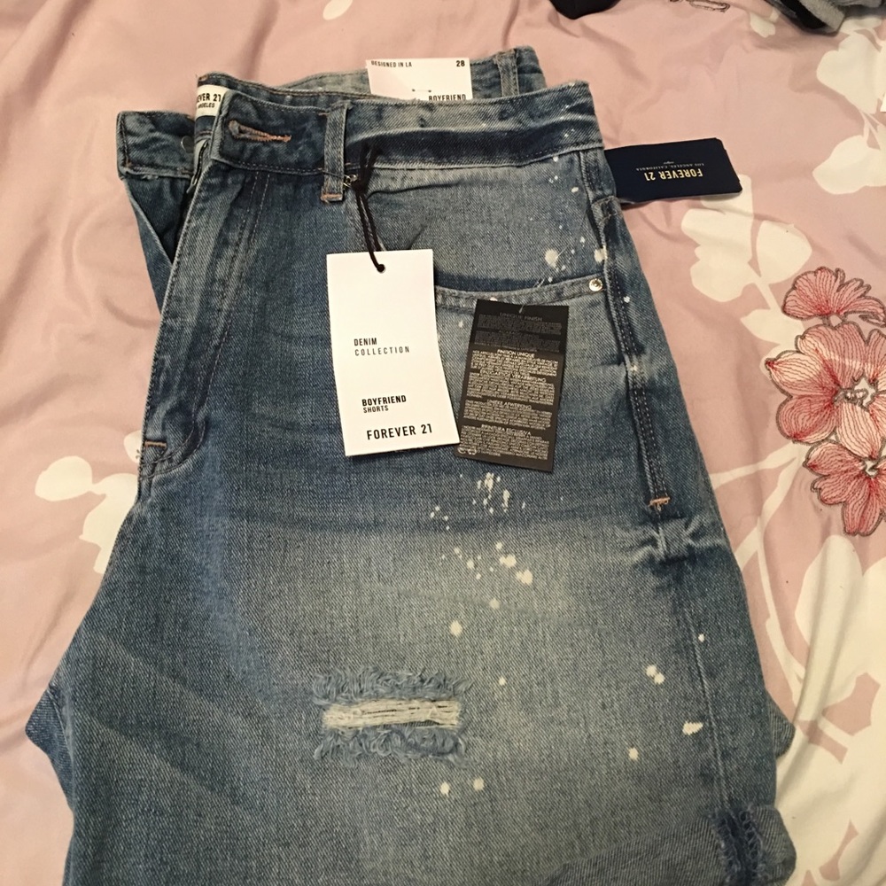 Boyfriend shorts size 28