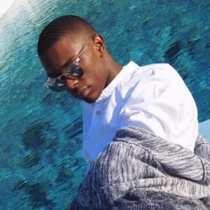 Meet your Posher, Corey