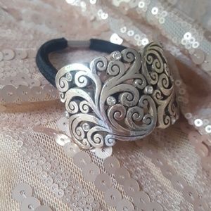 Authentic Brighton Hairtie