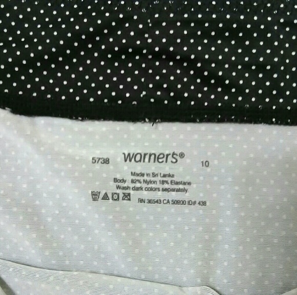 Warner's Intimates & Sleepwear - No Pinching No Muffin Top Plus Size Panties Warner's Intimates & Sleepwear - No Pinching No Muffin Top Plus Size Panties
