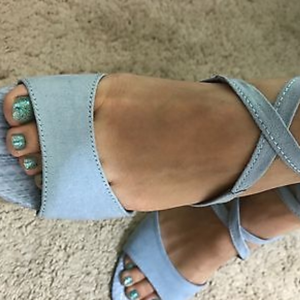 Laced up baby blue heels new size 7